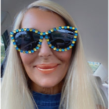 Load image into Gallery viewer, The Shady Girl Guide, How to Launch Your Sunglass Brand